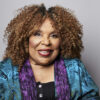 Roberta Flack, Grammy-winning singer with an intimate style, dies at 88